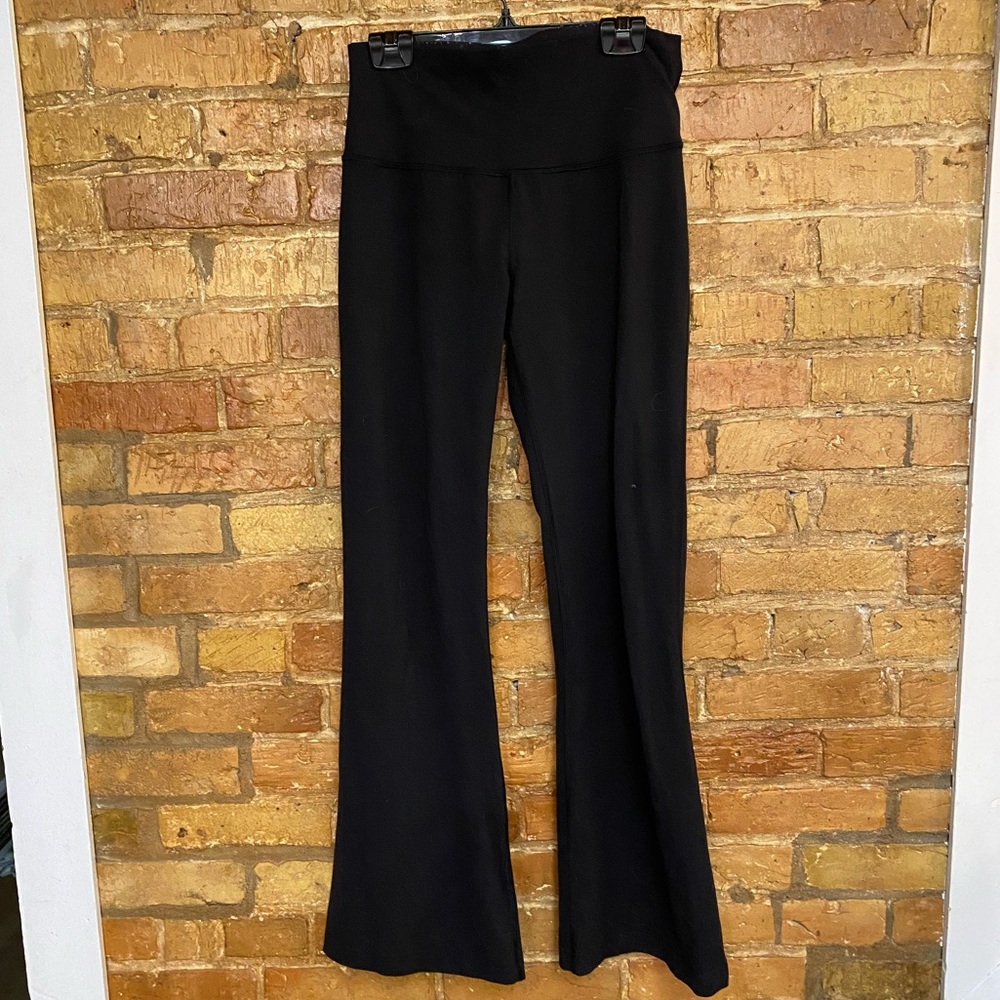 Women’s black high waisted pants Lululemon